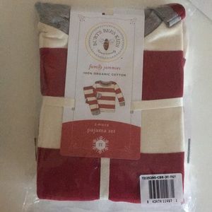 Burt’s Bees Family Christmas pajamas in 3T